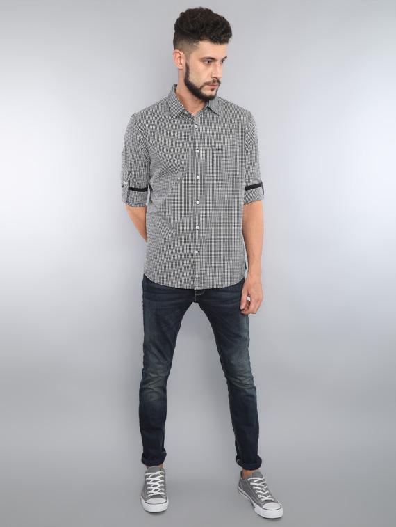 black checkered casual shirt - 16492981 - Zoom Image - 4