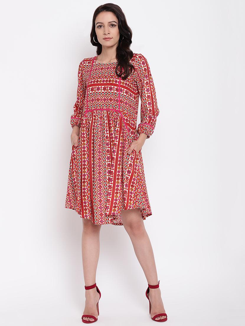 round neck gathered flared dress - 16493483 - Zoom Image - 4
