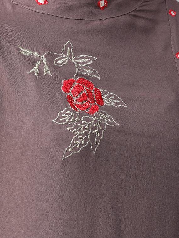 embroidered asymmetric kurta - 16501150 - Zoom Image - 4