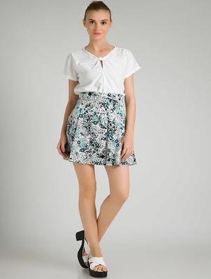 high rise floral box pleated skirt - 16516685 - Standard Image - 4