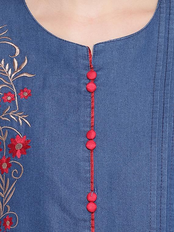 embroidered denim straight kurta - 16524413 - Zoom Image - 4