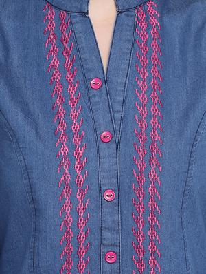 embroidered denim straight kurta - 16524414 - Standard Image - 4