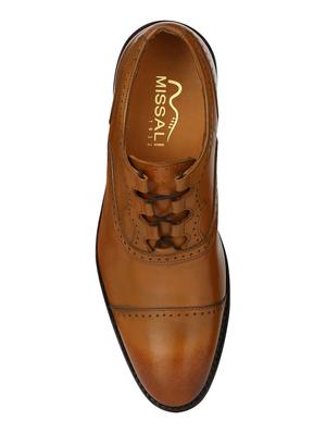 missali shoes tan leather lace-up oxfords - 16535740 - Standard Image - 4