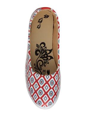 nell red canvas slip on casual shoes - 16546368 - Standard Image - 4