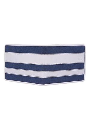 blue leather wallet - 16549760 - Standard Image - 4