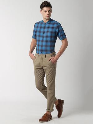 beige solid chinos - 16557599 - Standard Image - 4