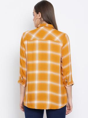curved hem checkered shirt - 16558614 - Standard Image - 4