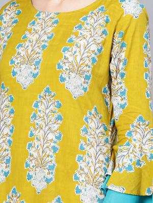 bell sleeved gathered hem a-line dress - 16565698 - Standard Image - 4