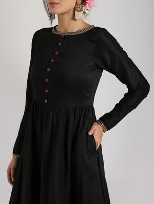 contrast hem falred kurta - 16568786 - Standard Image - 4