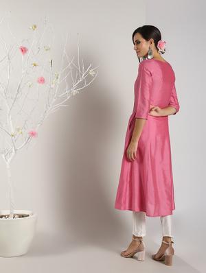 piping detailed silk flared kurta - 16568794 - Standard Image - 4