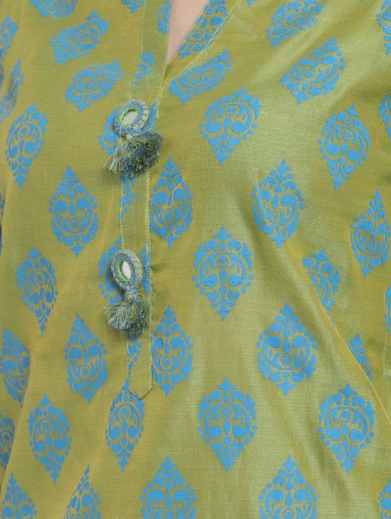 printed straight kurta with tassels - 16570259 - Zoom Image - 4