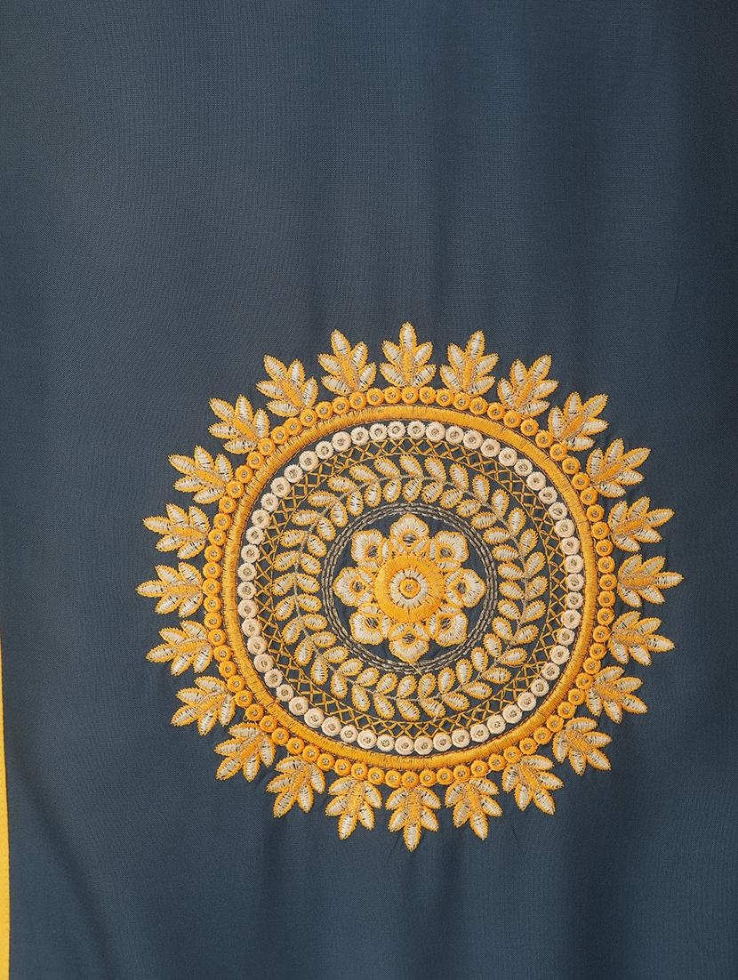 embroidered kurta palazzo set - 16600794 - Zoom Image - 4