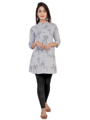stripes printed a-line kurti - 16609579 - Standard Image - 4