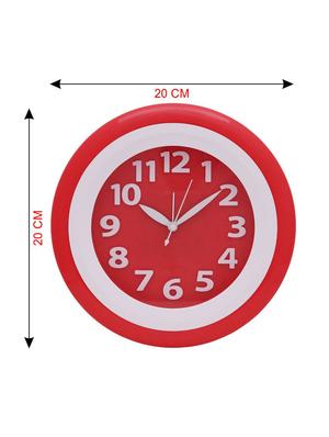 plastic alarm clock - 16610760 - Standard Image - 4