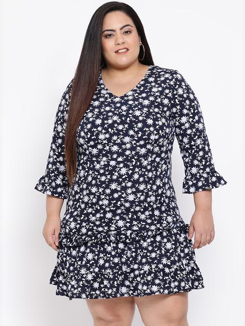 v neck floral a-line plus dress - 16611945 - Standard Image - 1