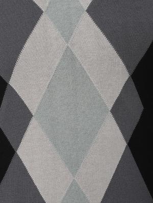 black geometric print pullover - 16616028 - Standard Image - 4