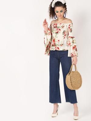 off shoulder asymmetric bell sleeved top - 16627355 - Standard Image - 4