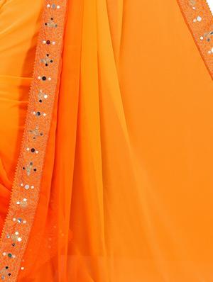 bordered ombre saree with blouse - 16629804 - Standard Image - 4