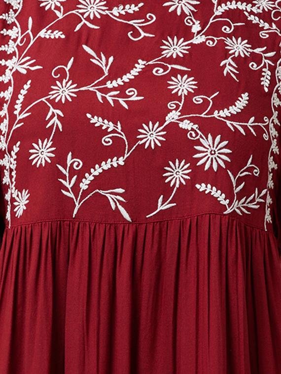 bell sleeved floral embroidered a-line dress - 16631882 - Zoom Image - 4