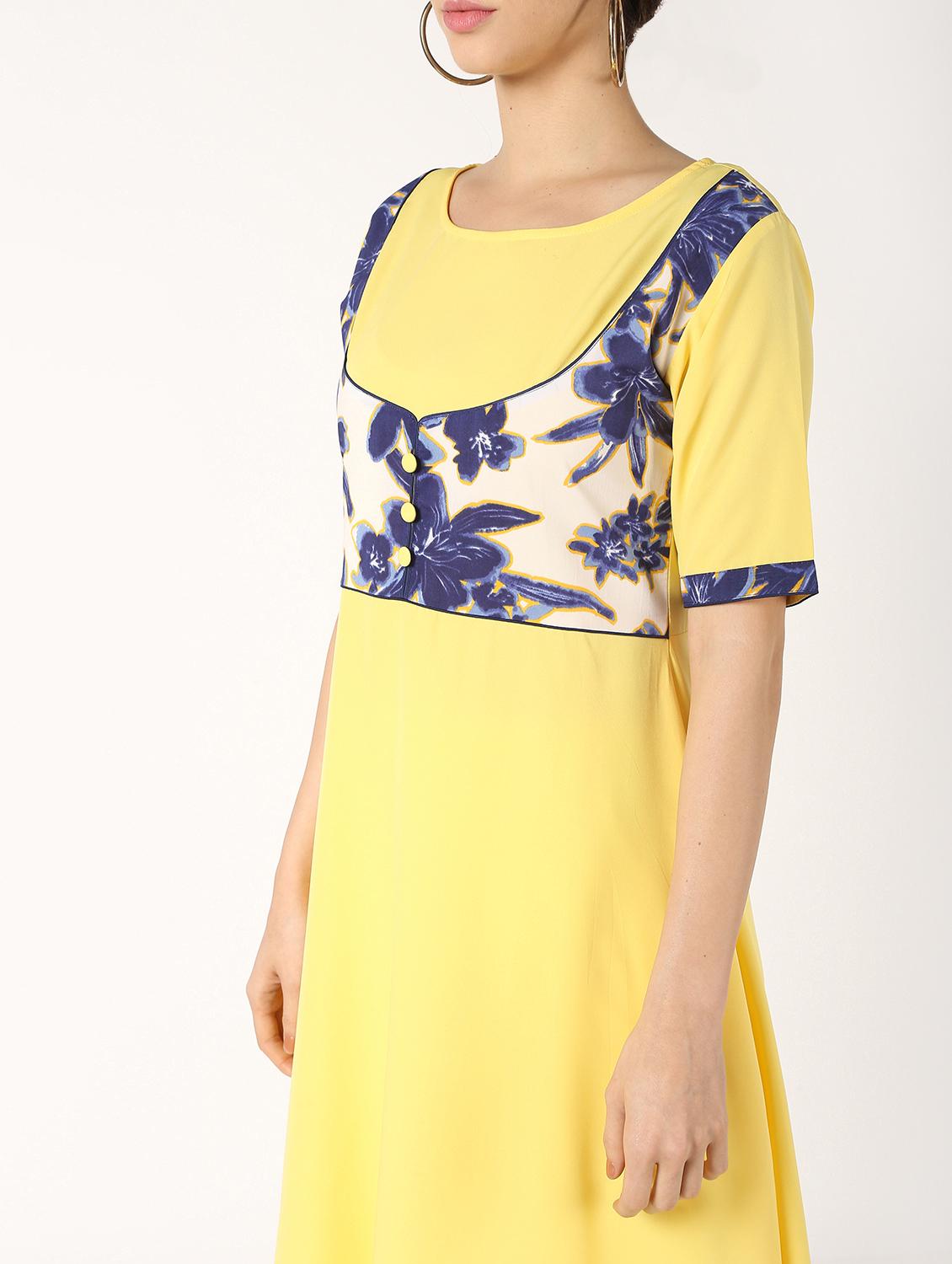 solid yoke print flared kurta - 16632740 - Zoom Image - 4