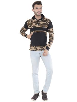 green camouflage print cut & sew t-shirt - 16633120 - Standard Image - 4