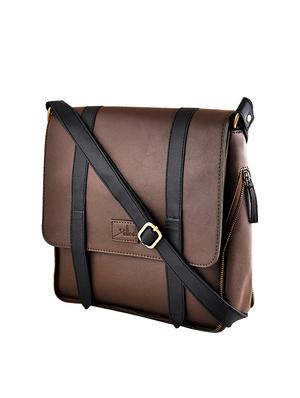 brown leatherette (pu) regular messengerbag - 16635297 - Standard Image - 4