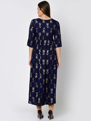 foil print a-line pleated kurta - 16641610 - Standard Image - 4