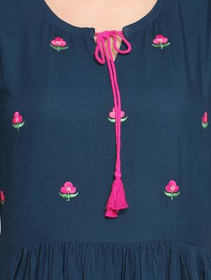 solid embroidered flared kurta - 16643169 - Standard Image - 4