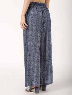 high rise chevron palazzo - 16645646 - Standard Image - 4