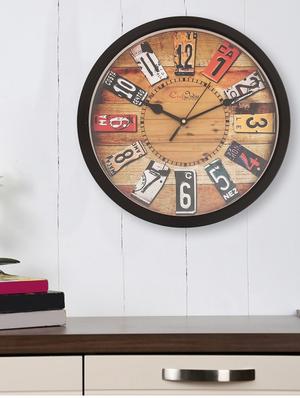 designer round analog wall clock - 16647460 - Standard Image - 4