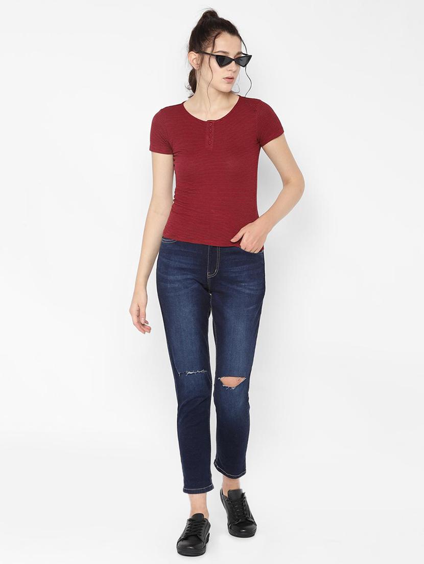 high rise knee slit jean - 16649267 - Zoom Image - 4