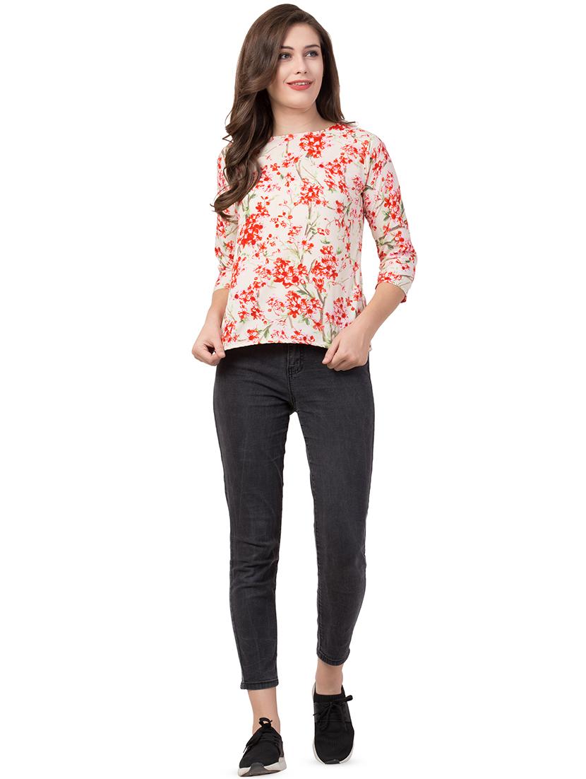 round neck floral top - 16650944 - Zoom Image - 4