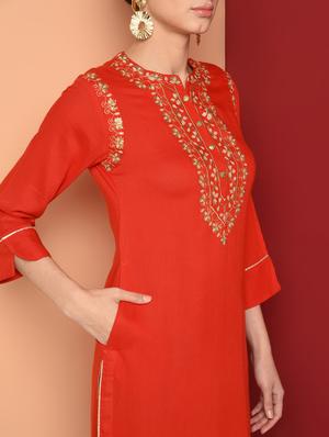 embroidered straight kurta - 16654276 - Standard Image - 4