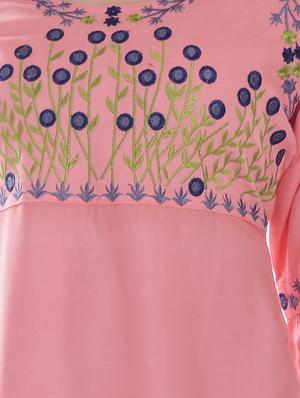 embroidered flared kurta - 16662120 - Standard Image - 4