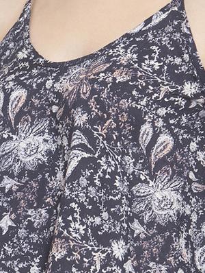cami neck floral boxy crop top - 16672493 - Standard Image - 4