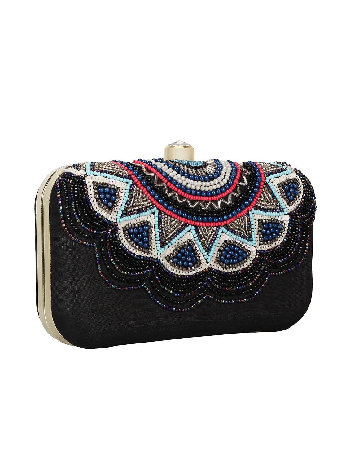 black faux silk box clutch - 16672784 - Zoom Image - 4