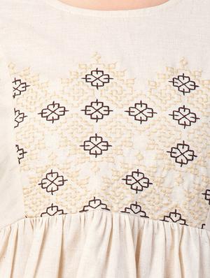 embroidered detail gathered top - 16673407 - Standard Image - 4