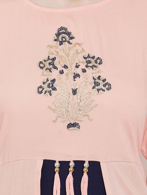 block print layered kurta - 16674657 - Zoom Image - 4