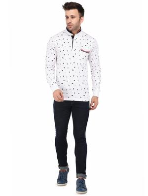 white printed t-shirt - 16674838 - Standard Image - 4