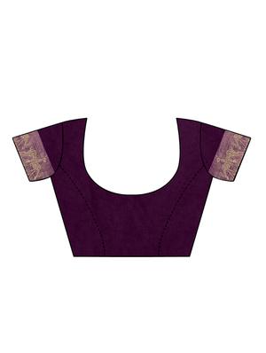 bordered woven saree with blouse - 16675343 - Standard Image - 4