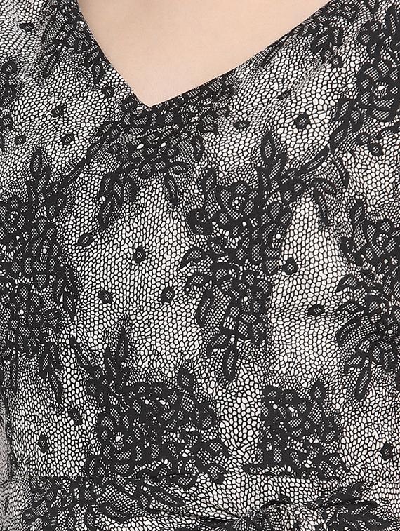 tie knot wrap asymmetric dress - 16677099 - Zoom Image - 4