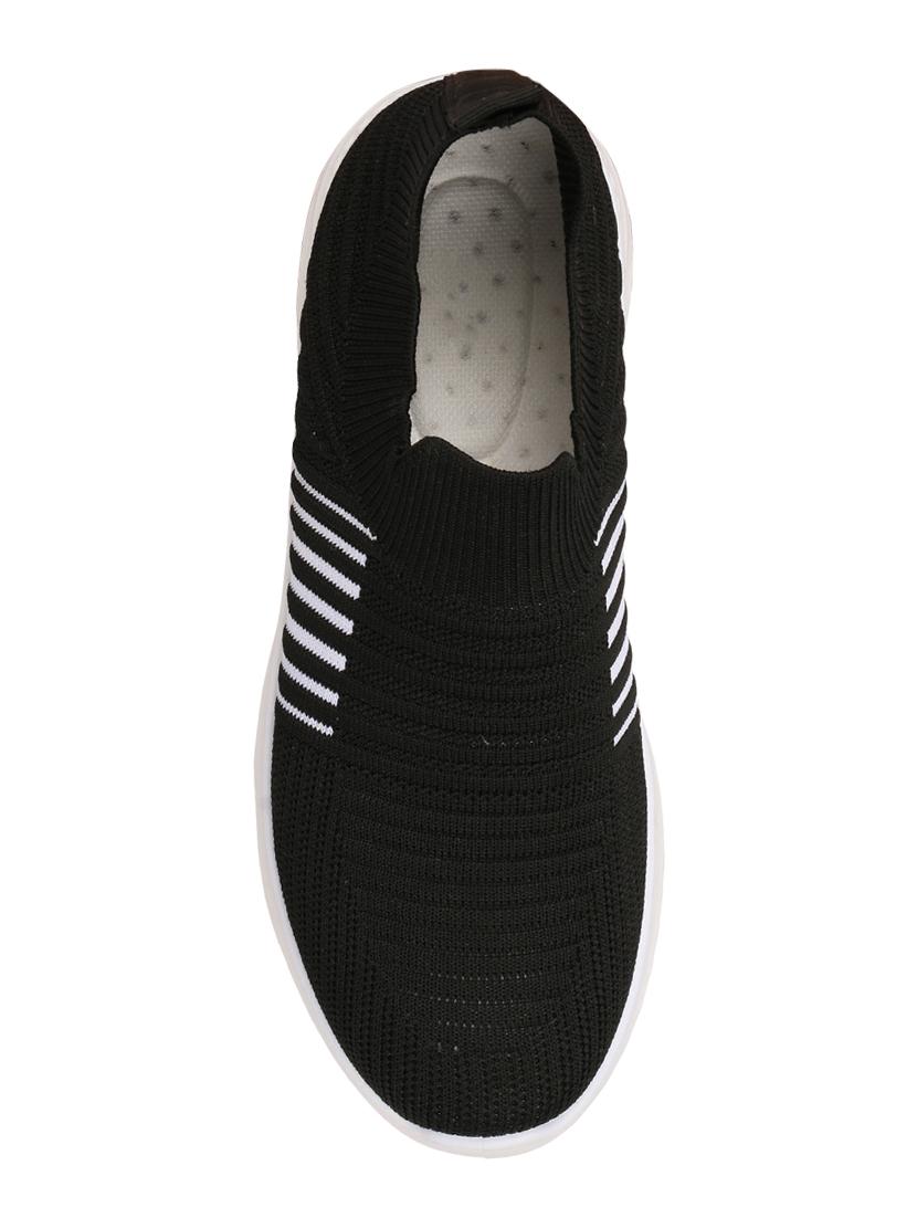 black slip on sports shoes - 16680105 - Zoom Image - 4