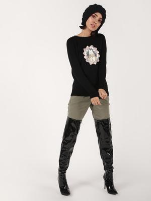 round neck embellished wool pullover - 16680909 - Standard Image - 4