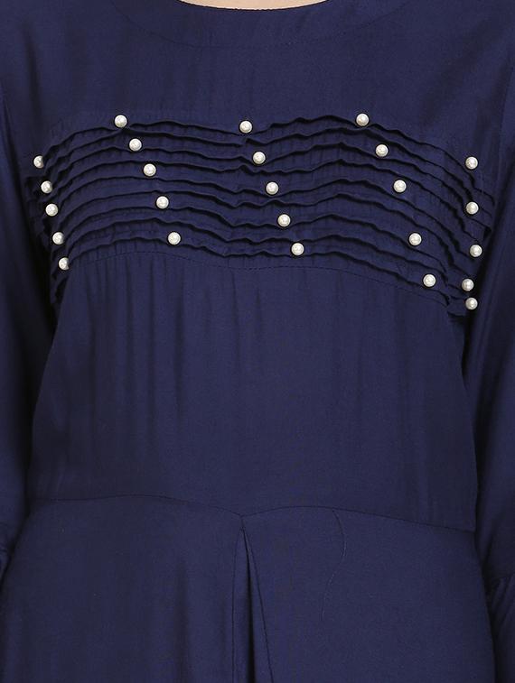 bell sleeved embellished maxi dress - 16685509 - Zoom Image - 4