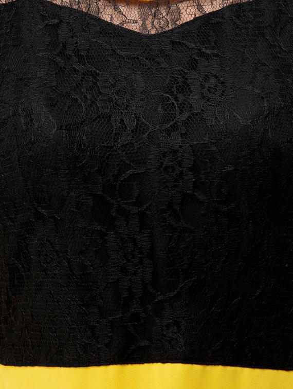 contrast detail flared gown - 16693217 - Zoom Image - 4