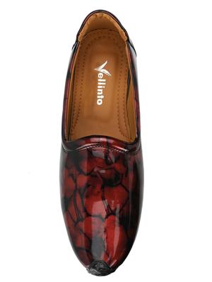 red patent leather slipons - 16694104 - Standard Image - 4