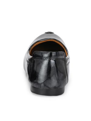 black patent leather slipons - 16694107 - Standard Image - 4