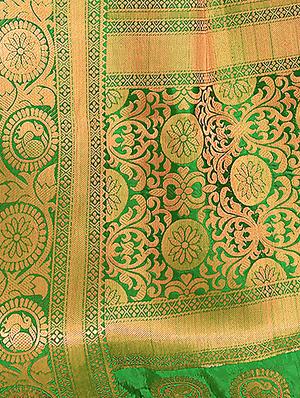fuchsia cotton silk kanjivaram saree with blouse - 16696670 - Standard Image - 4