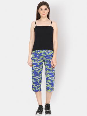 high rise camouflage capri - 16698338 - Standard Image - 4