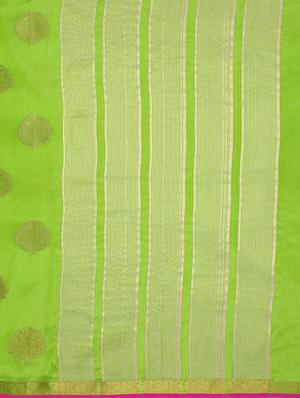 contrast kanjivaram saree with blouse - 16699130 - Standard Image - 4